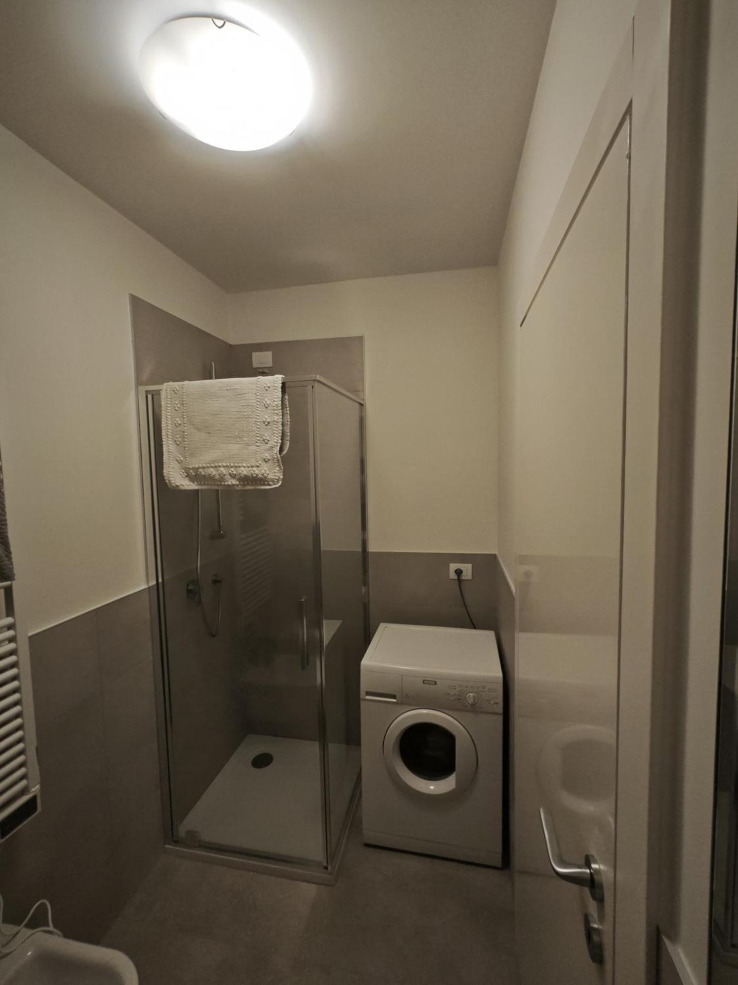 Miriam Apartment Bergamo Luaran gambar