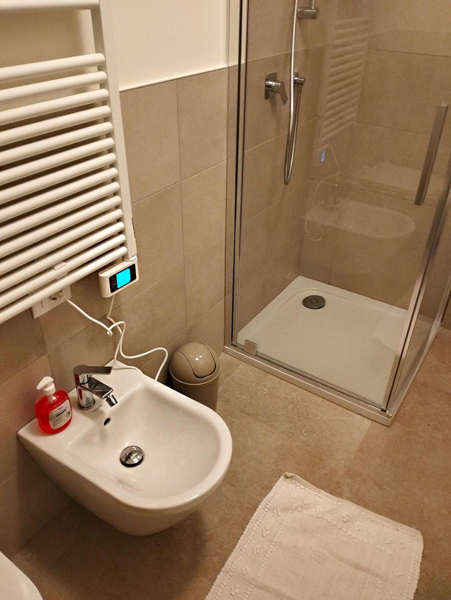 Miriam Apartment Bergamo Luaran gambar