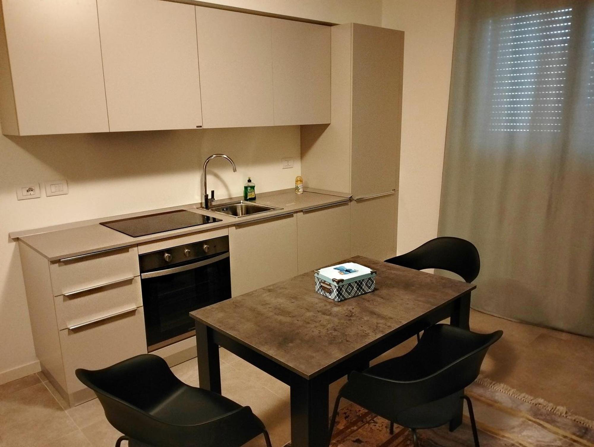 Miriam Apartment Bergamo Luaran gambar